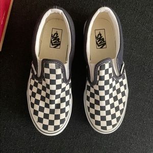 Vans classic slip-on size 3 in kids